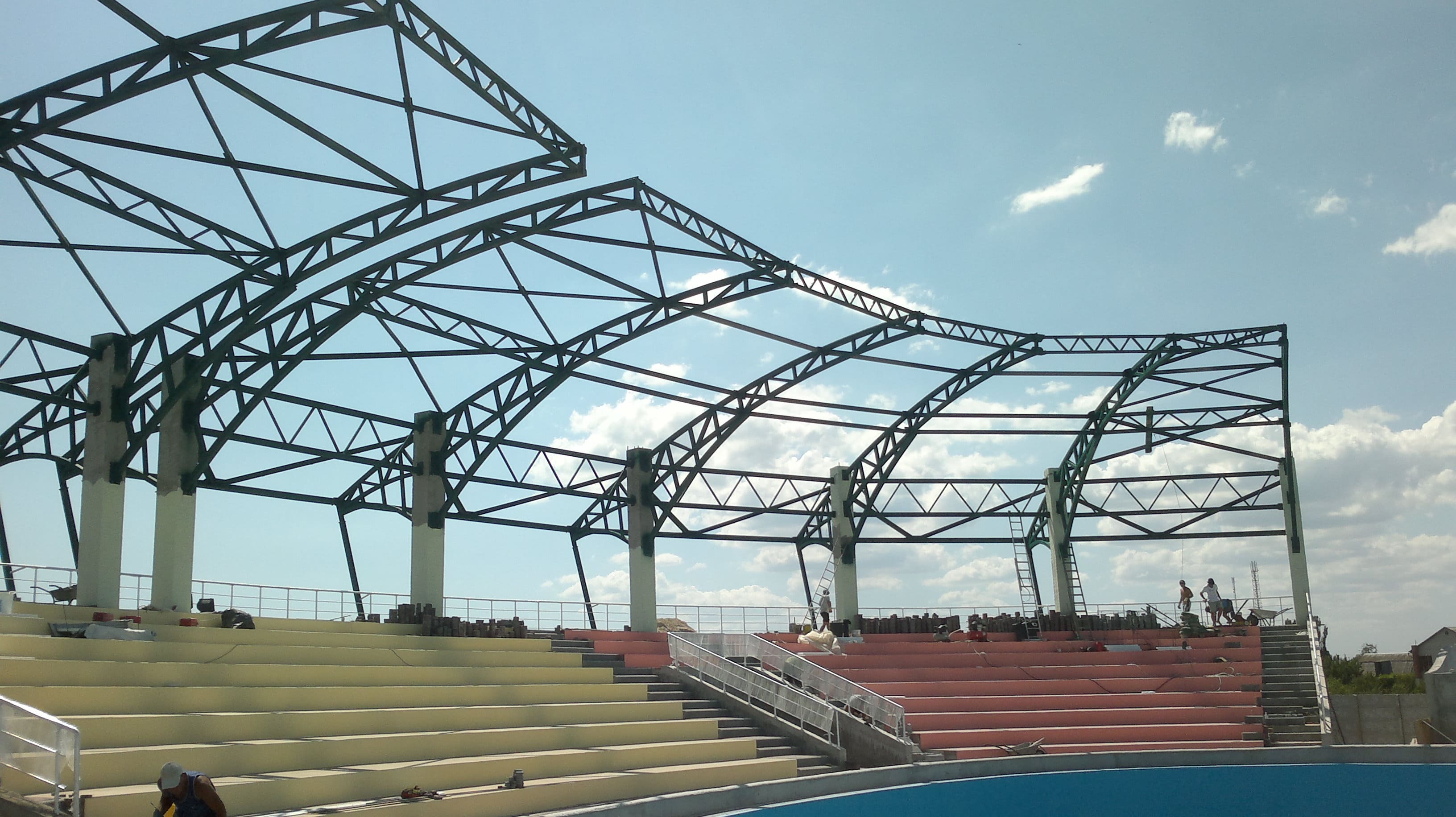 каркас крыши стадиона